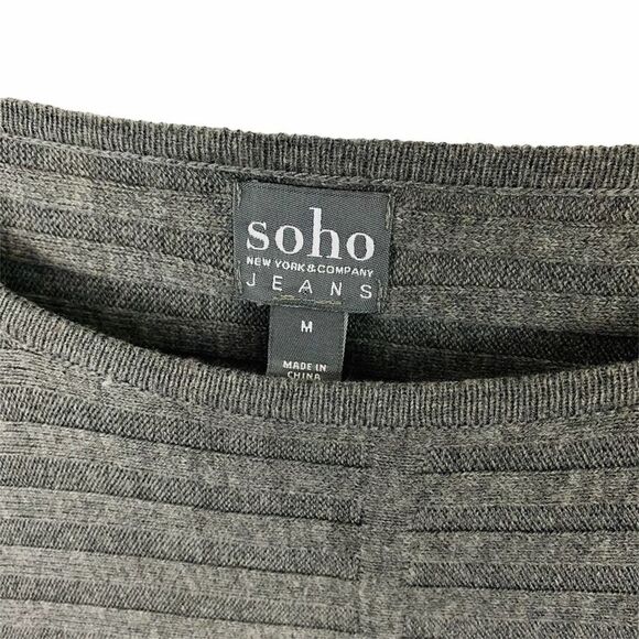 Soho Grey Crew Neck Ribbed Sweater With Laced Sleeves Size Medium - Picture 2 of 10